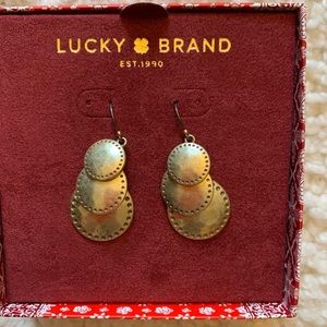 New Lucky Brand gold chandelier earrings